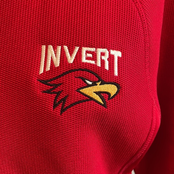 August Sportswear Invert Red Performance 1/2 Zip Pullover Size Medium - Picture 3 of 10